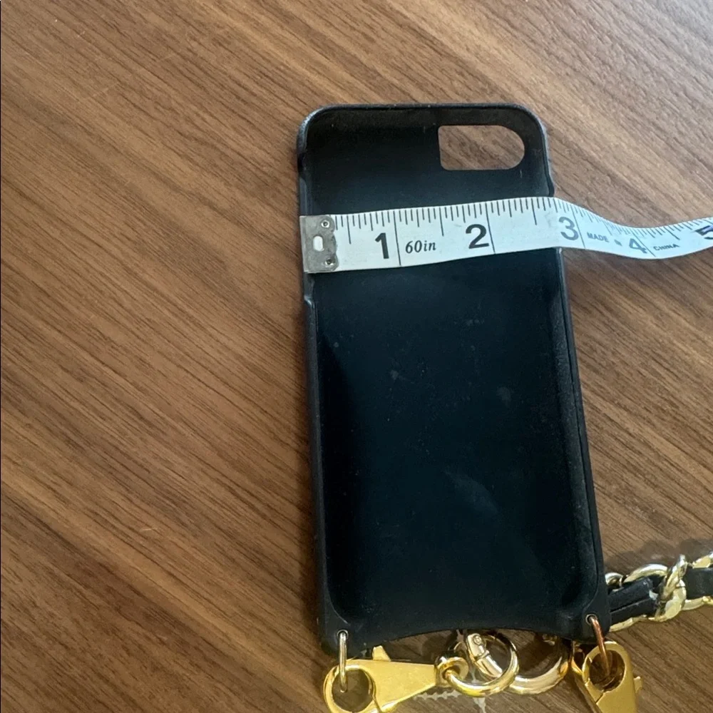 Bandolier iPhone case - Picture 4 of 9